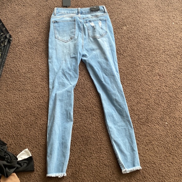 Jeans - Picture 2 of 3